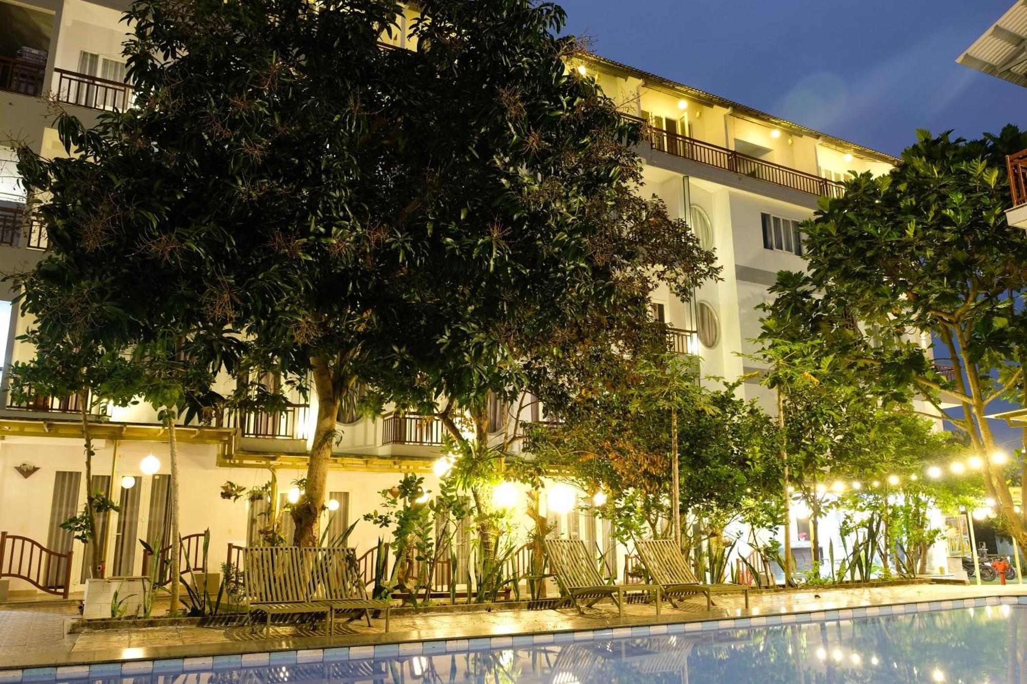 Paradise Hotel Hoi An Exterior photo